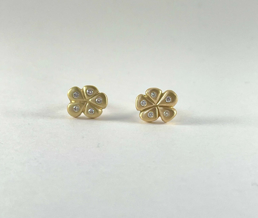 18k Yellow Gold and Diamond Flower Stud Earrings