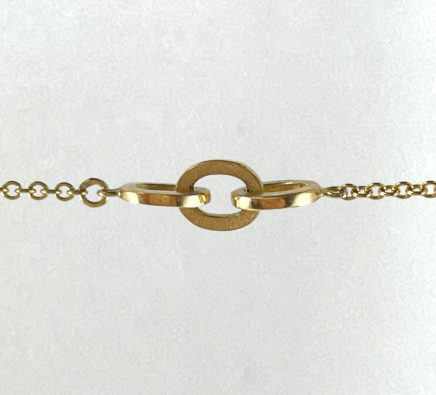 18k Gold Oval Link Charm - Main Image