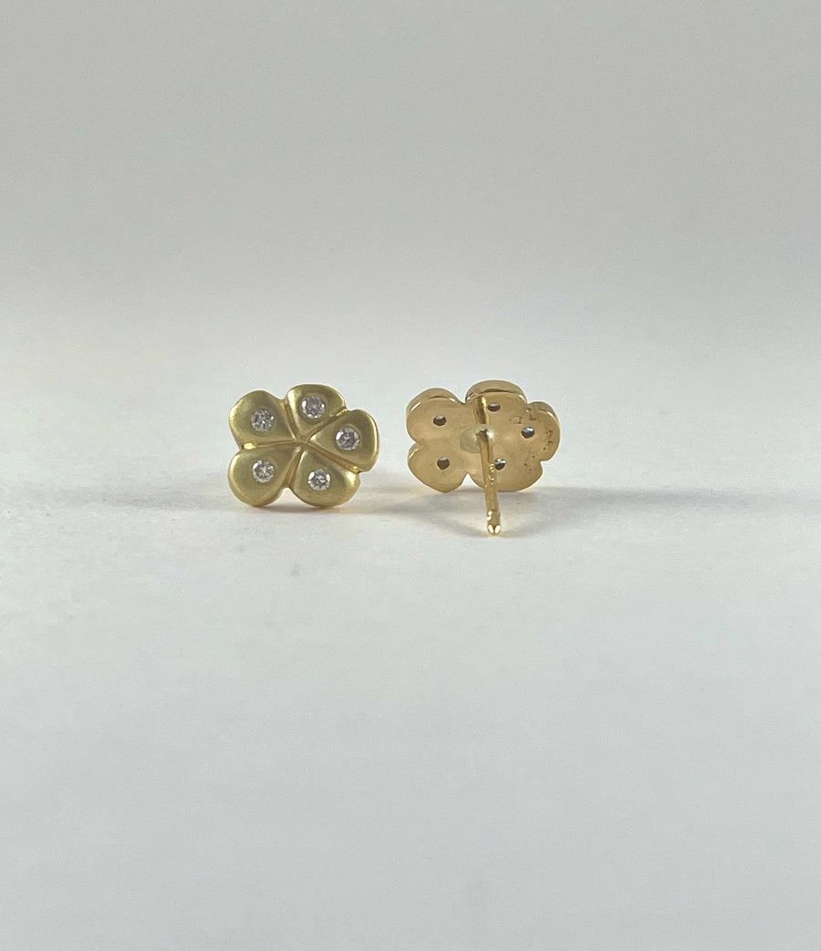 18k Yellow Gold and Diamond Flower Stud Earrings